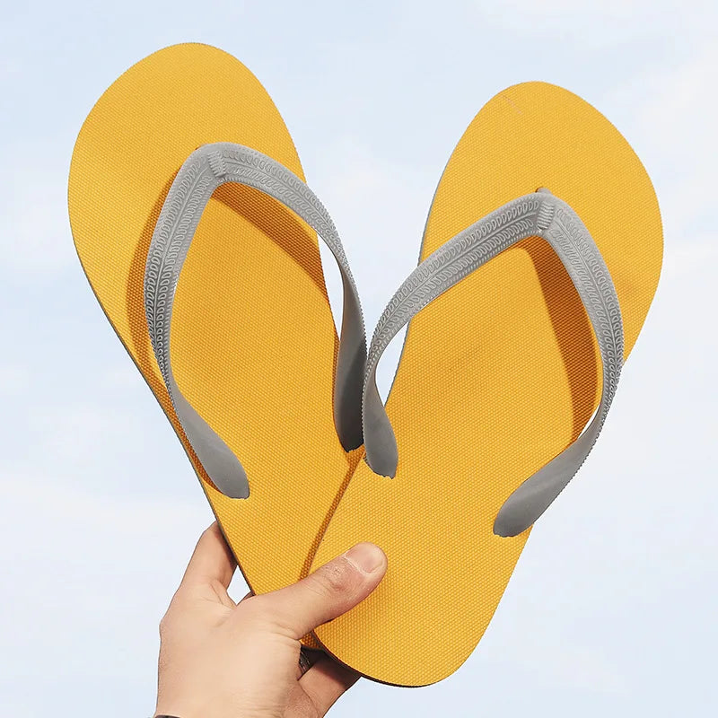 Men's Solid Color EVA Flip Flops Open Toe Anti-Slippery Outdoor Summer Slippers for Beach Home Use
