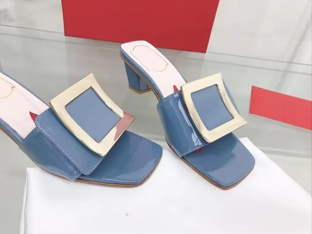 2024 New Stock Genuine Leather Open Toe Women Large Buckle Block Heel Slide Sandals for Ladies